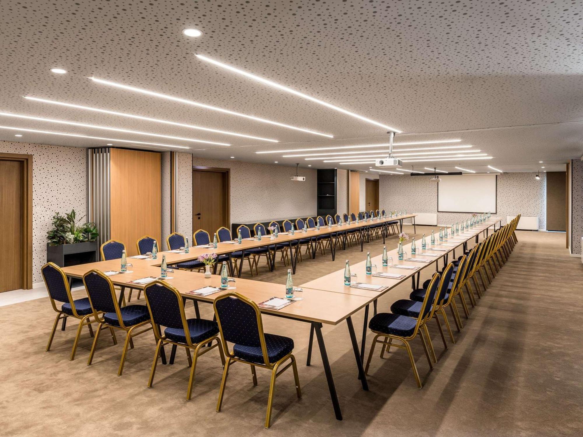 Mercure تيرانا المظهر الخارجي الصورة
